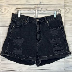 Size 8  American Eagle distressed Jean shorts